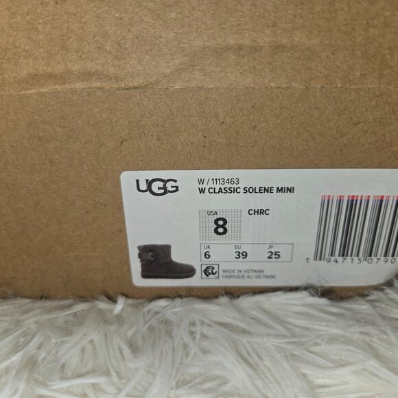 UGG Classic Solene Mini Bootie - Picture 5 of 10